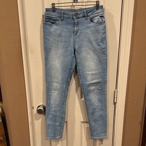 DL1961 “Florence Ankle” Skinny Jeans. Sz 28
